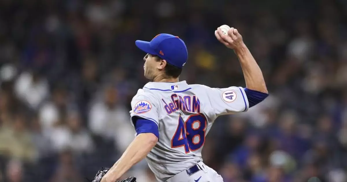 LEADING OFF: DeGrom faces Padres, D-backs coaching changes