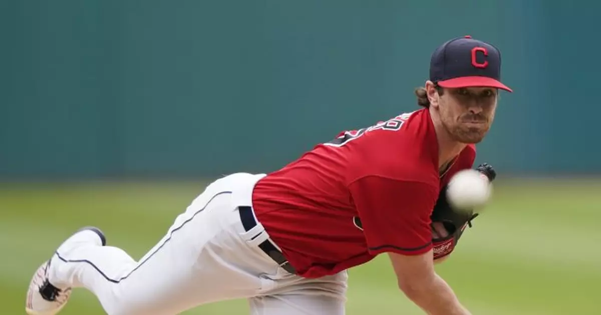 Indians ace Bieber says increased shoulder pain stopped him