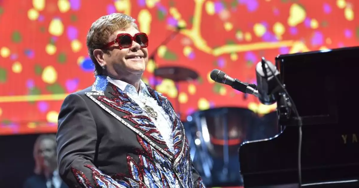 Elton John adds dates to final tour, including stadium shows