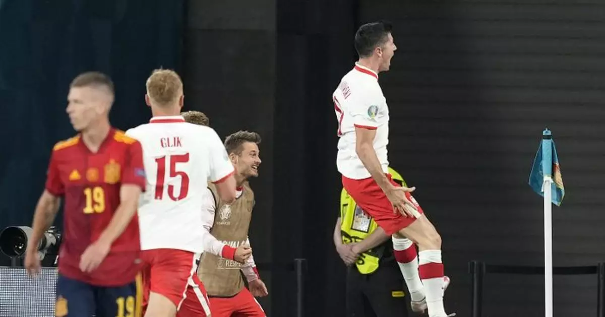 Lewandowski gives Poland 1-1 draw against Spain at Euro 2020