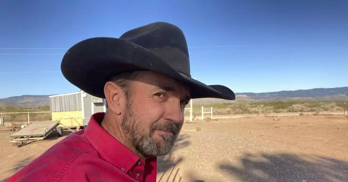 Trump cowboy seeks 2nd act in politics after Capitol breach