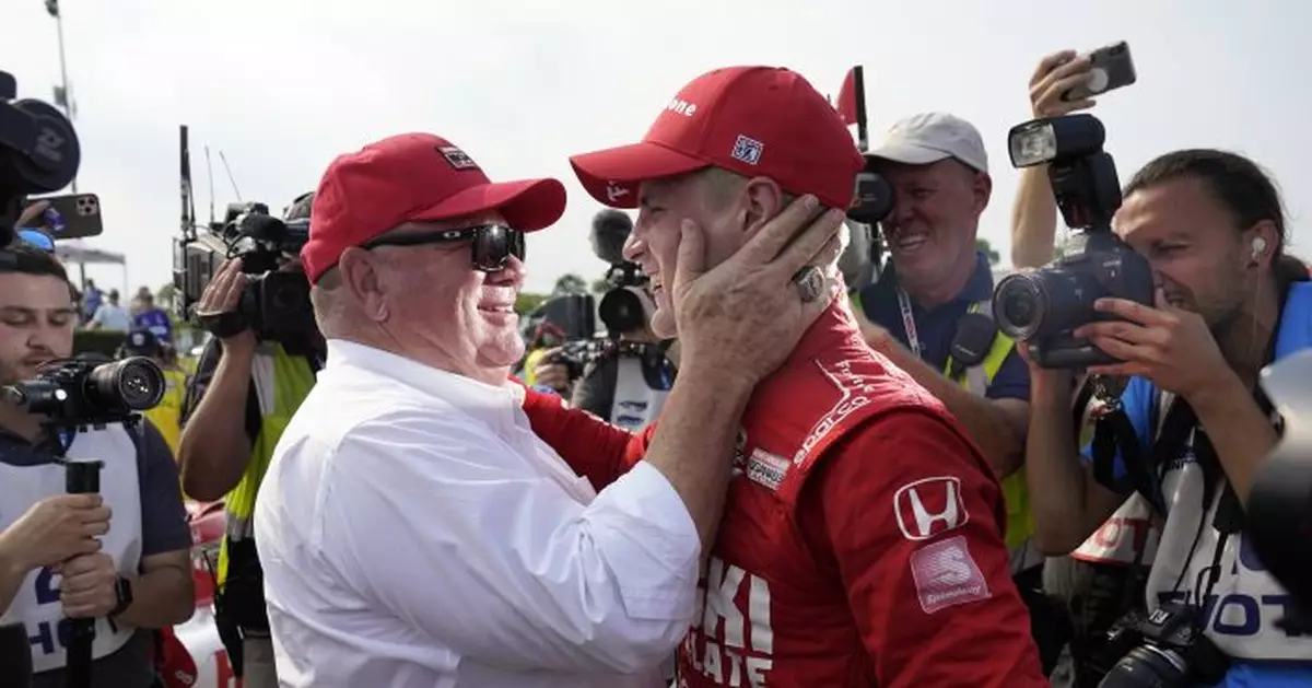 Ericsson scores 1st IndyCar win at action-packed Belle Isle