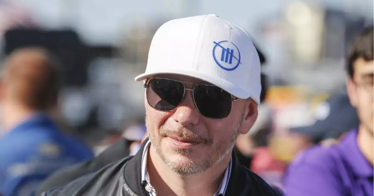 NASCAR co-owner Pitbull mixing racing with upcoming tour