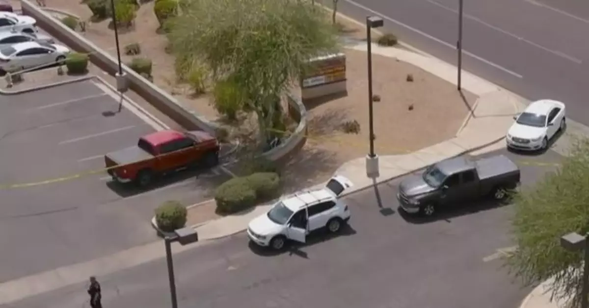 Motive sought for fatal string of Arizona freeway shootings