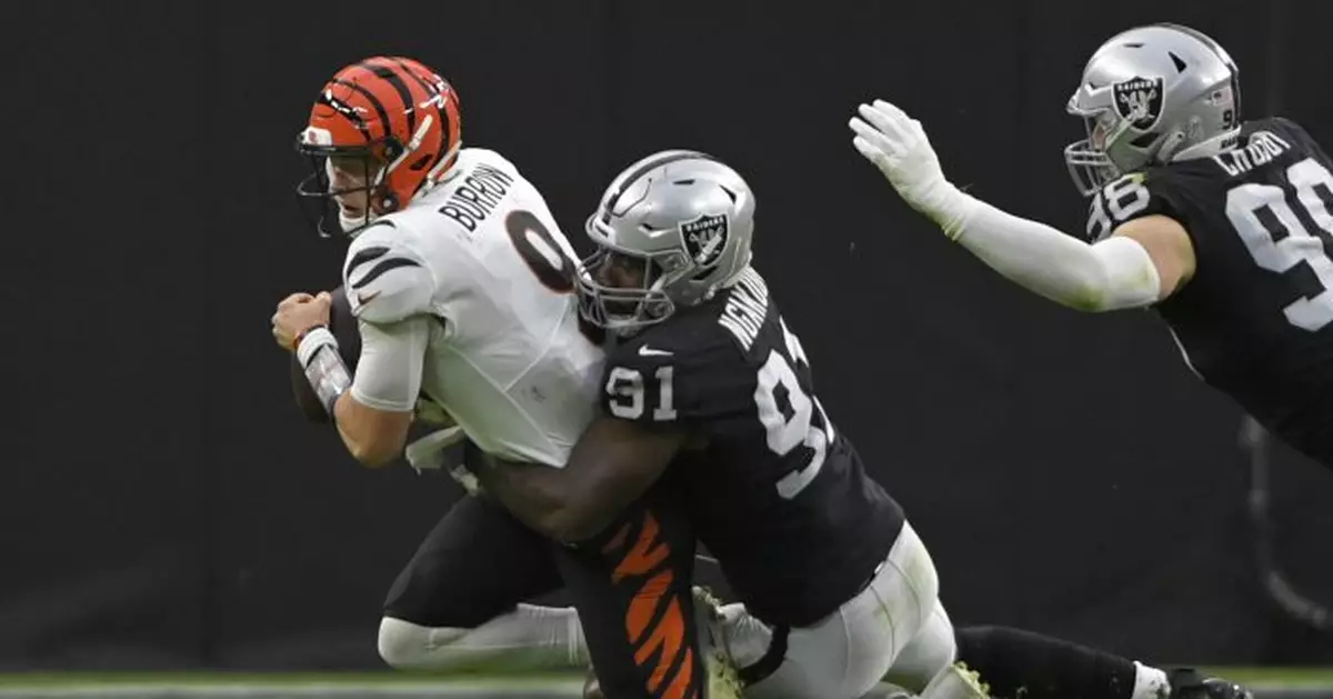 Bengals halt skid with confidence-building win over Raiders
