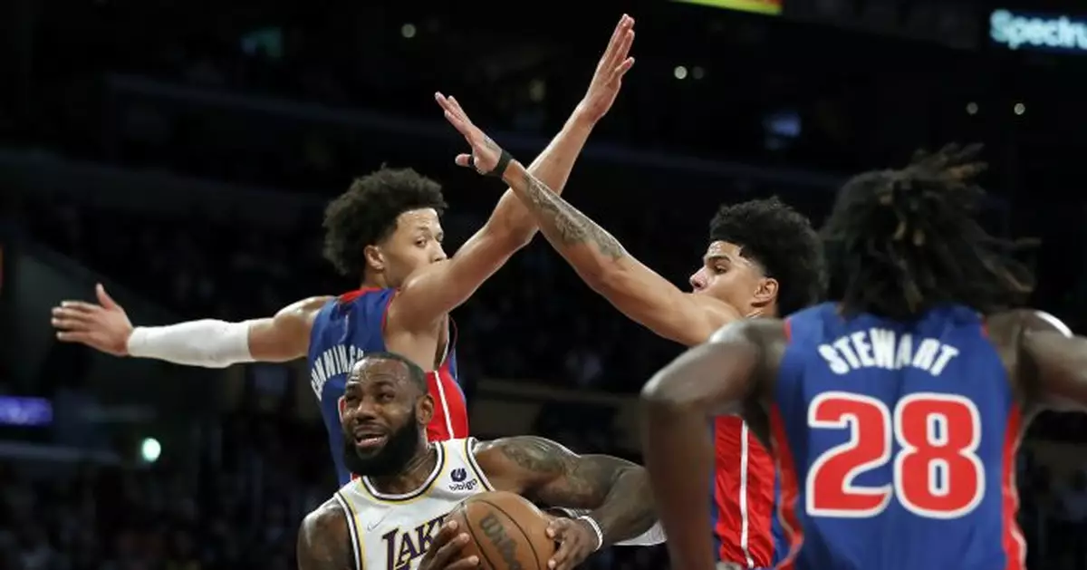 LeBron has 33 points, Lakers beat Pistons in calm rematch