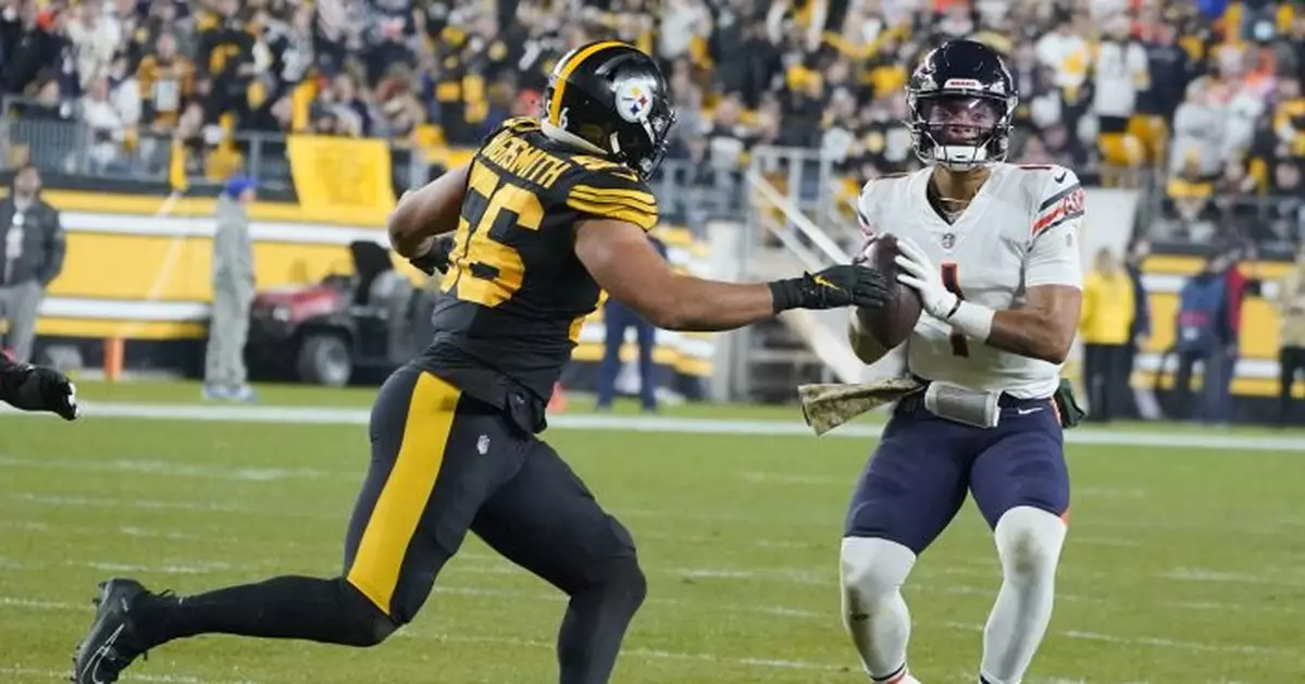 Bears rookie QB Fields nearly has his moment vs Steelers