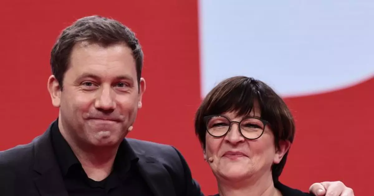 Germany&#039;s Social Democrats elect top three party leaders