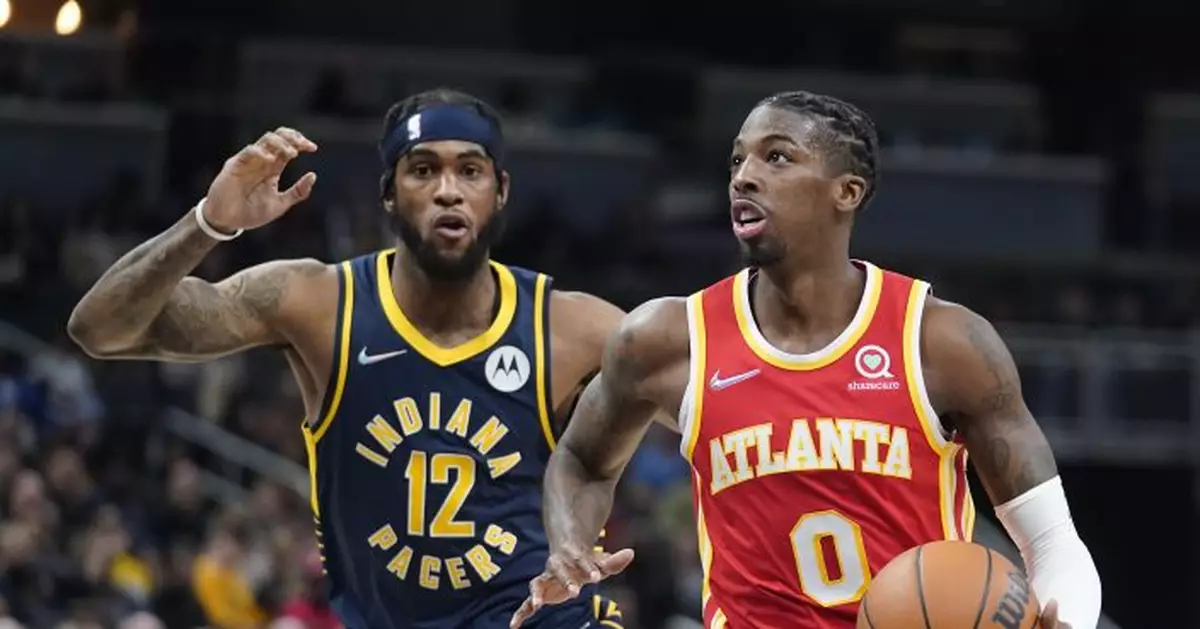 Young makes key free throws, leads Hawks past Pacers 114-111