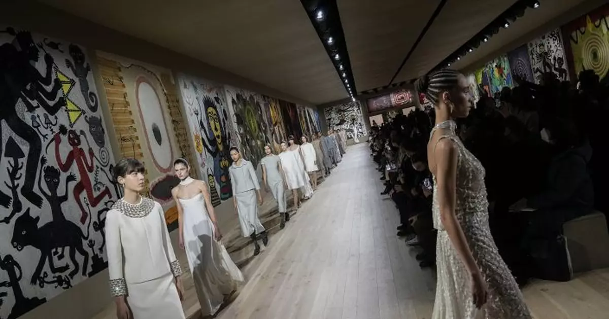 Dior couture celebrates the craft of fashion in Paris show