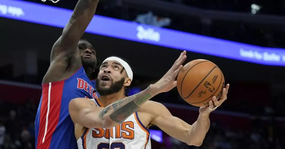 Booker, McGee help Suns rout Pistons in Michigan homecoming