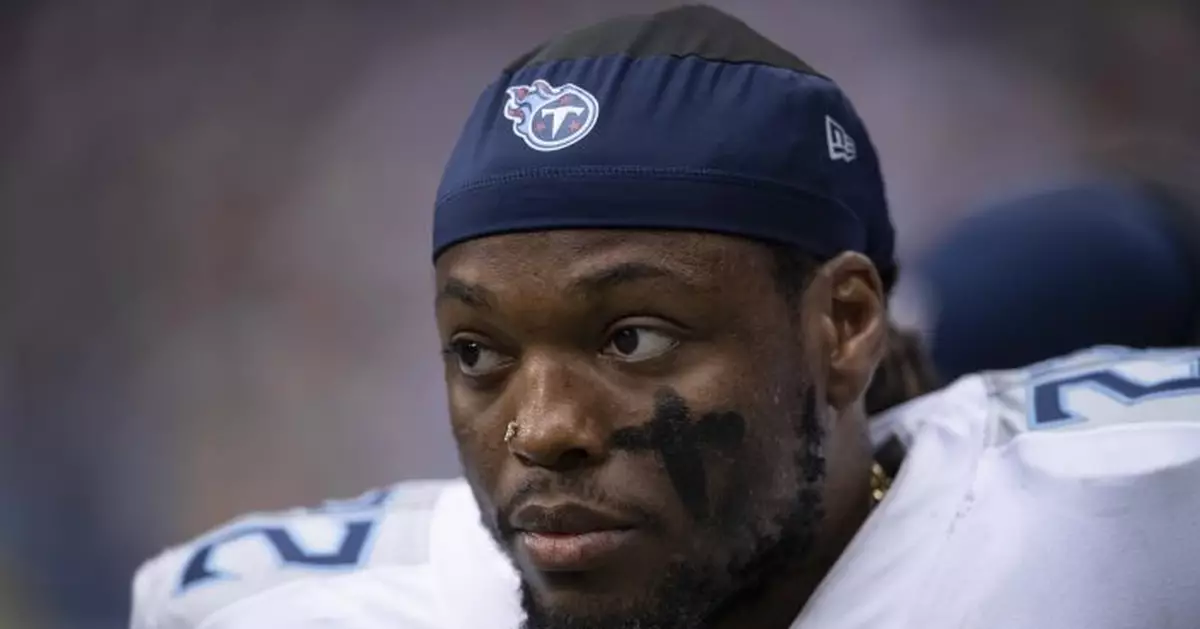 Foot feels fine as Henry preps for Titans&#039; playoff return