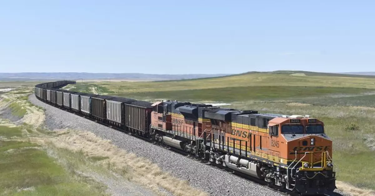 BNSF railroad tries to block 17,000 workers from striking