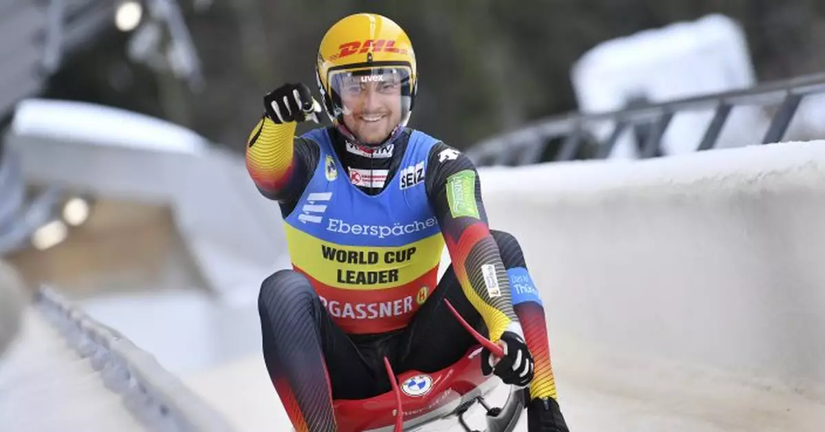Ludwig wins World Cup luge race, clinches season title