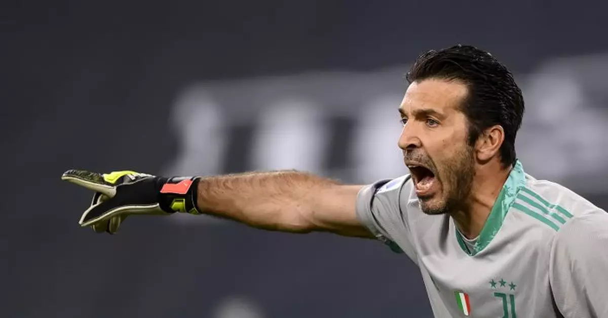 Buffon to play until at least 46 with Parma extension
