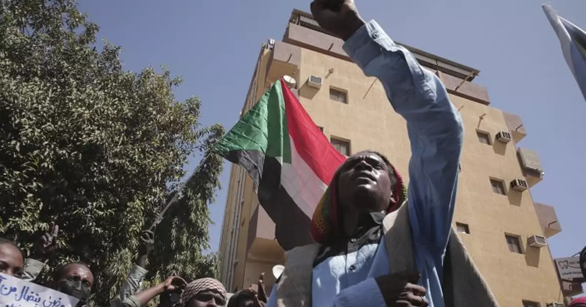 Ex-Sudan official detained as anti-coup protests continue