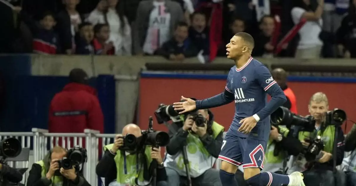 PSG beats Marseille 2-1 to close in on title; Nice wins