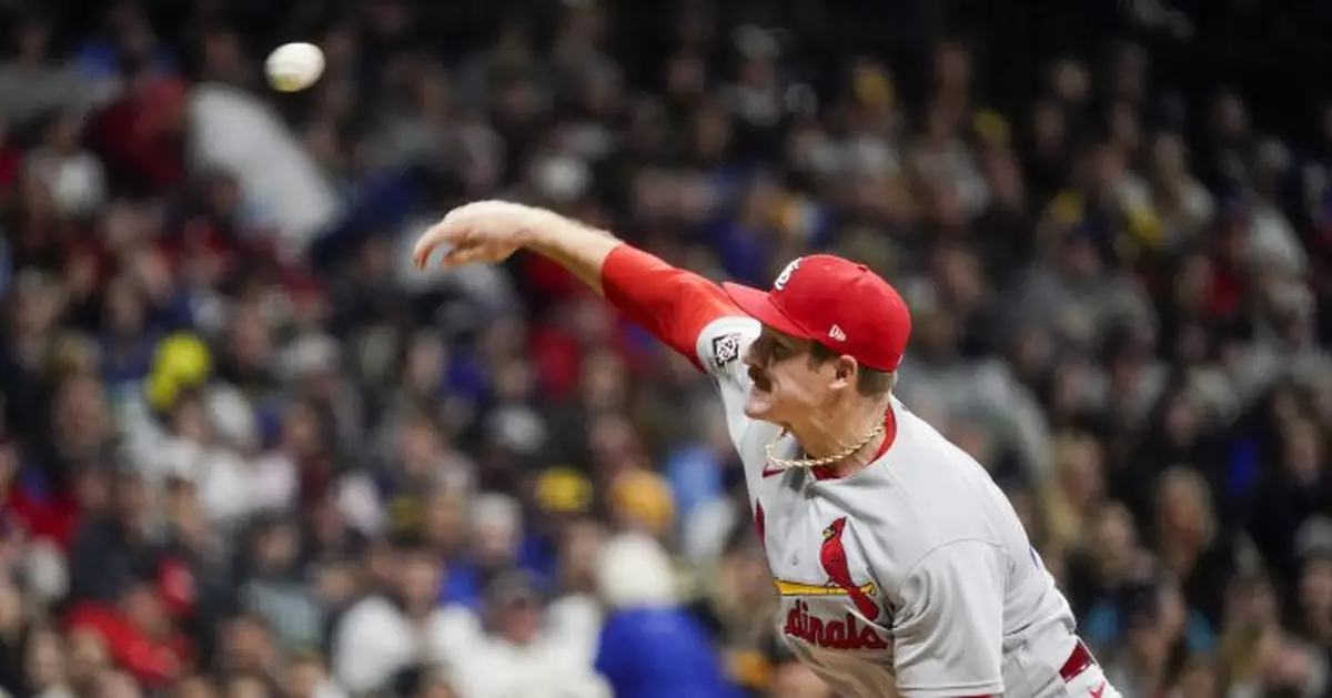 Cardinals capitalize on fast start to trounce Brewers 10-1