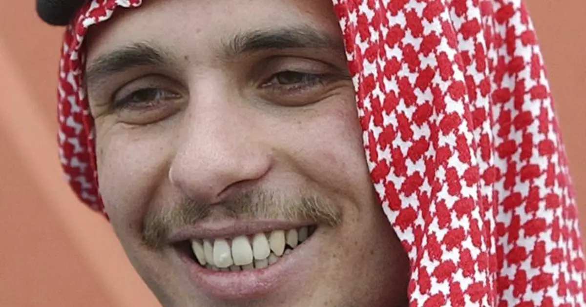 Jordan&#039;s Prince Hamzah relinquishes title a year after plot