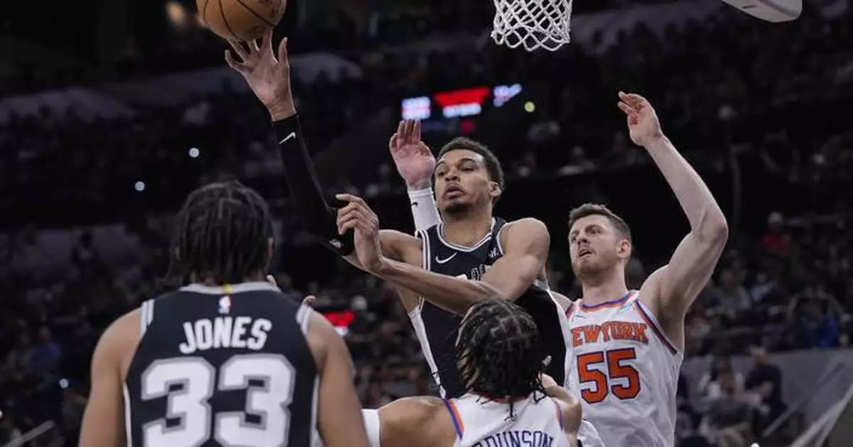 Wembanyama has 40 points, 20 rebounds, Spurs overcome Brunson's 61 points to edge Knicks in OT