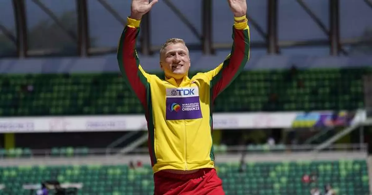 Lithuania's Mykolas Alekna breaks discus throw record that stood since 1986