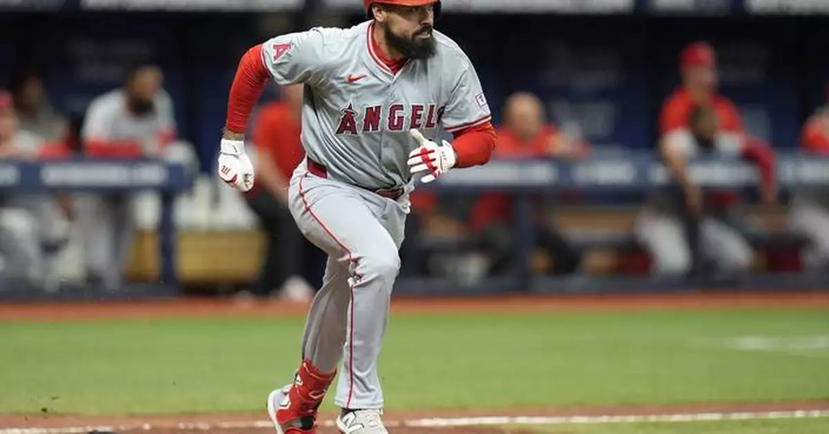 Angels' Anthony Rendon leaves game against Reds with a hamstring injury