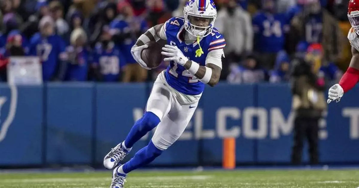 The Buffalo Bills agree to trade top receiver Stefon Diggs to the Houston Texans