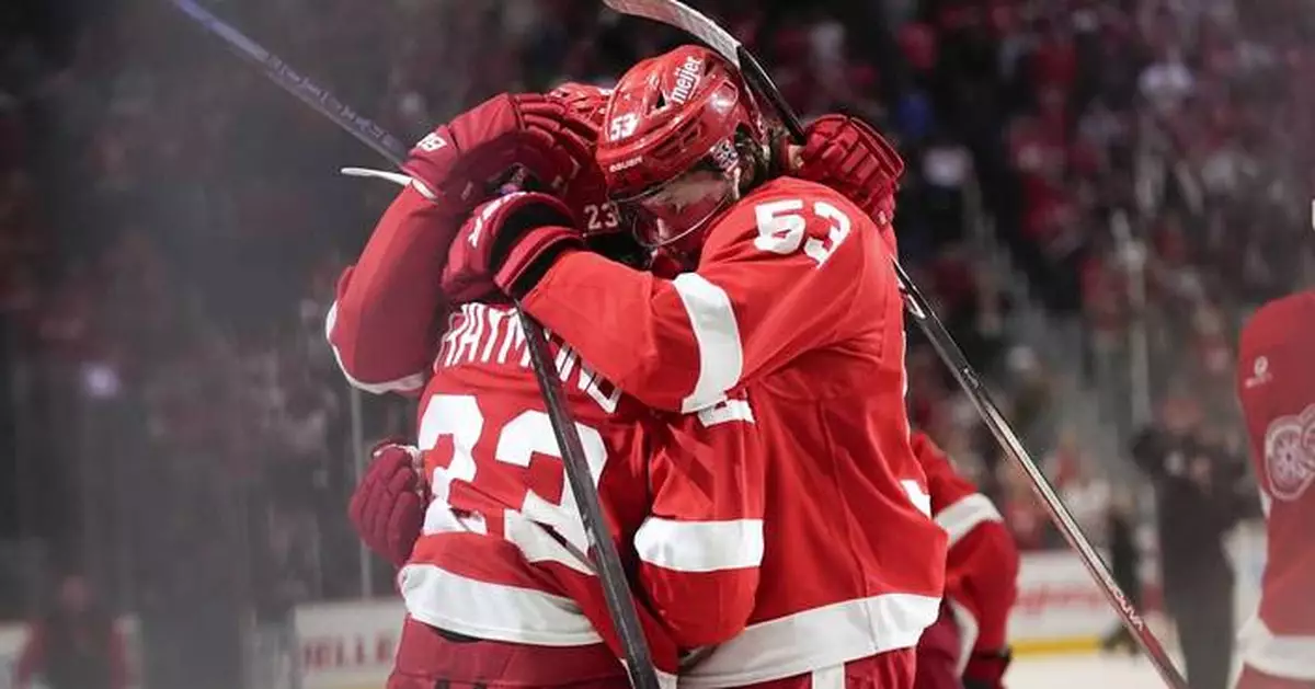Raymond scores late in 3rd and OT to keep Red Wings playoffs alive with 5-4 win over Canadiens