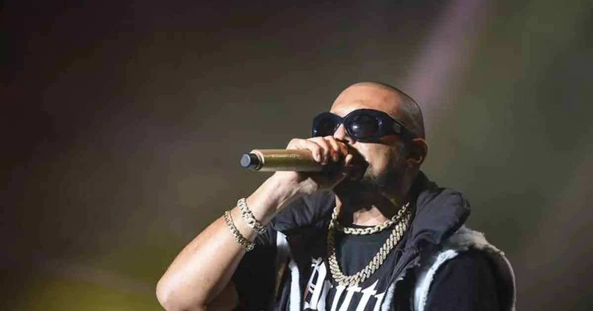 Sean Paul helped bring dancehall to the masses. With a new tour, he's ready to do it all over again