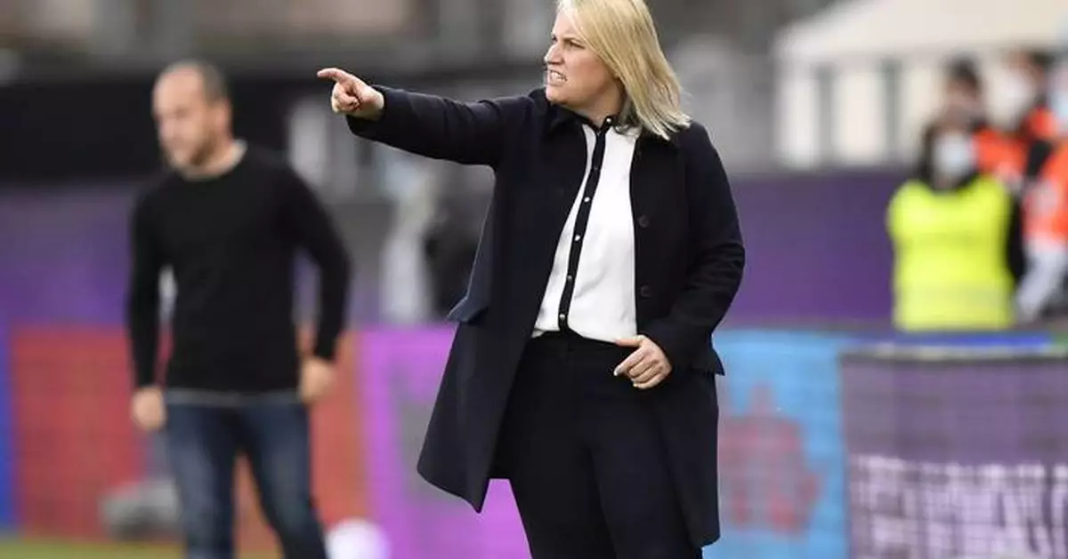 Emma Hayes says it's elementary, she'll 'go to the teacher' next time to avoid touchline incidents