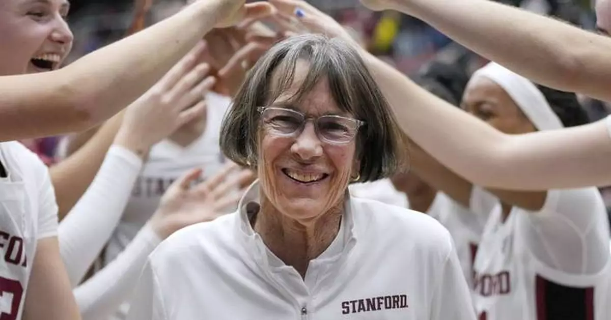 Tara VanDerveer retires as Stanford women's hoops coach after setting NCAA wins record this year