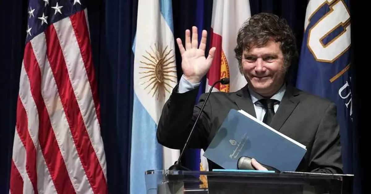 Argentina's populist president meets billionaire Elon Musk in Texas — and a bromance is born