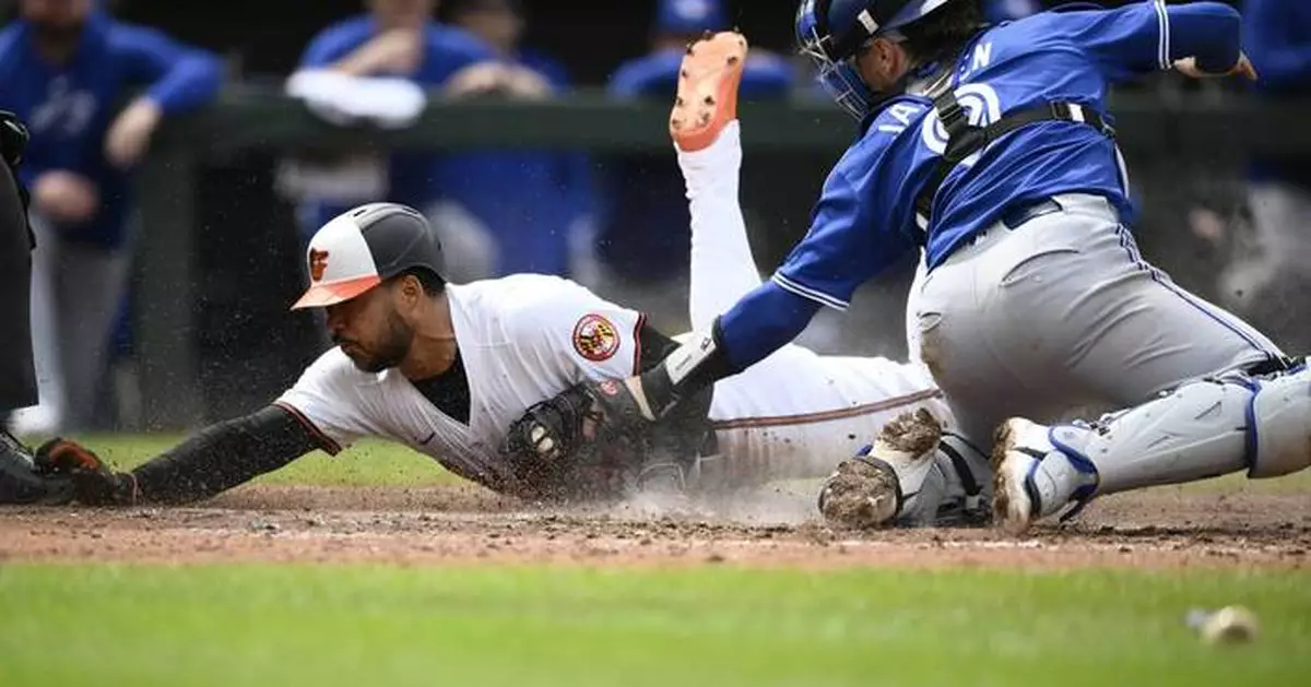 Orioles avoid sweep in 3-2 win over Toronto