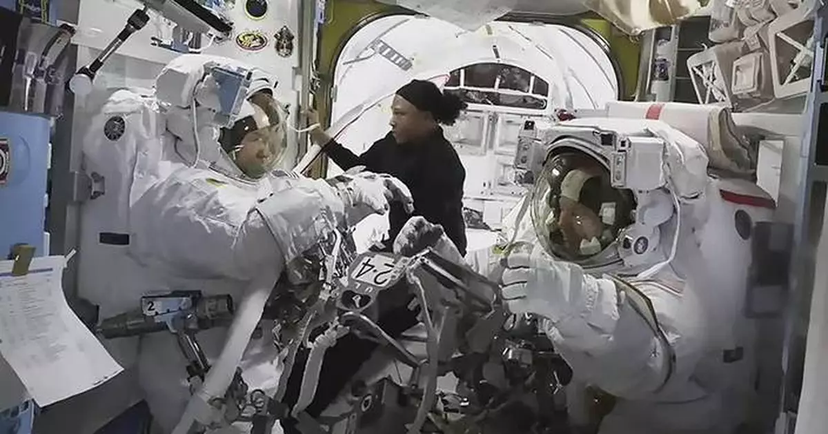 NASA calls off spacewalk after spacesuit water leak