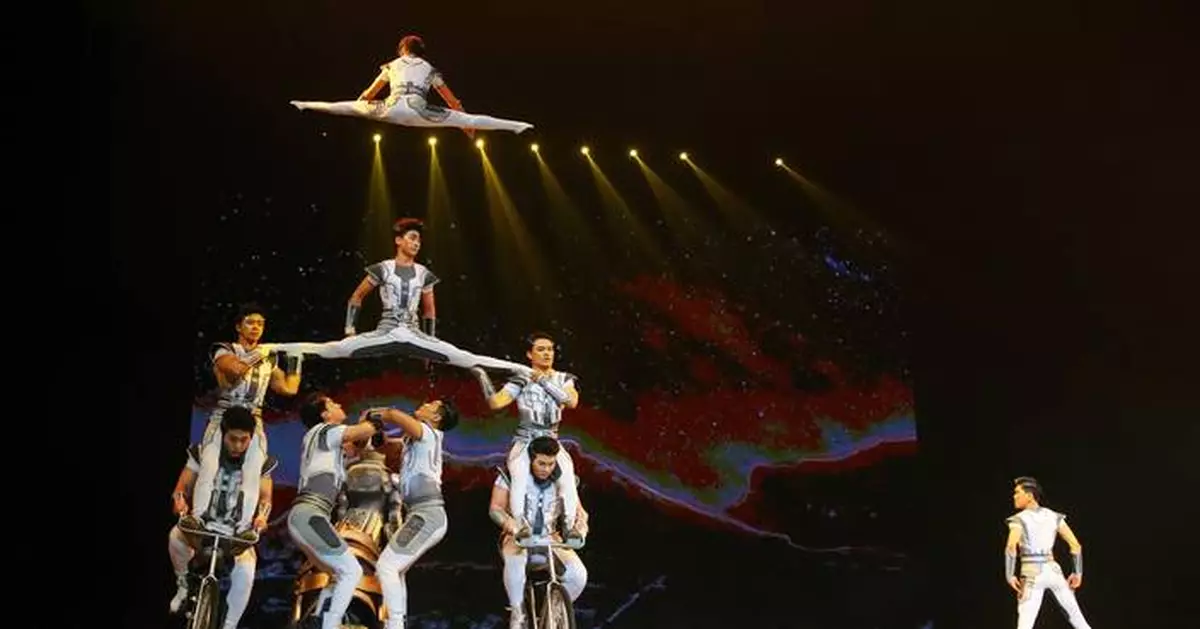 China National Acrobatic Troupe returns in July to open International Arts Carnival with "Me and My Youth"