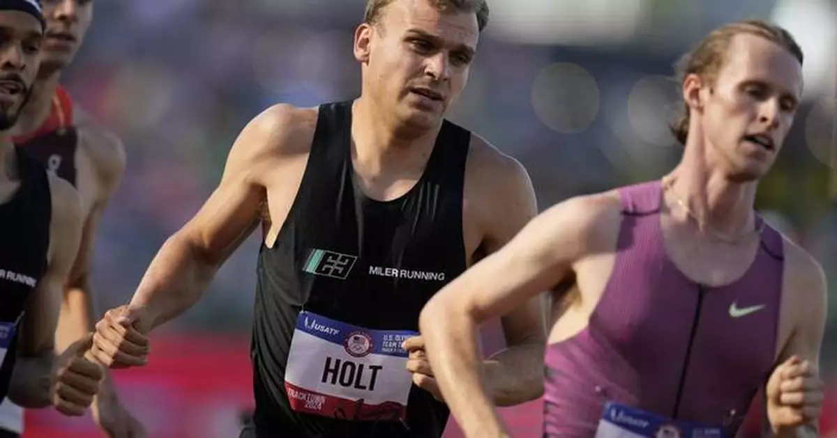 Olympic track hopeful Eric Holt quits job, moves in with parents to focus on making Paris Games