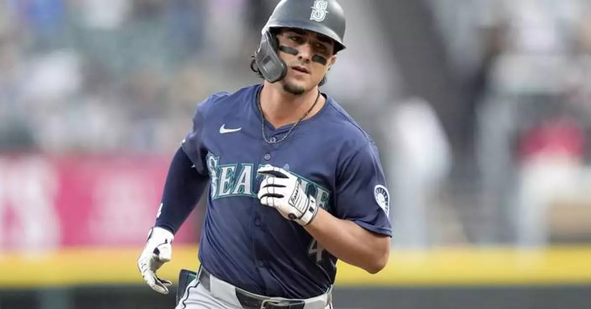 Rojas, Moore, Robles hit consecutive HRs in 1st, Mariners beat White Sox 10-0