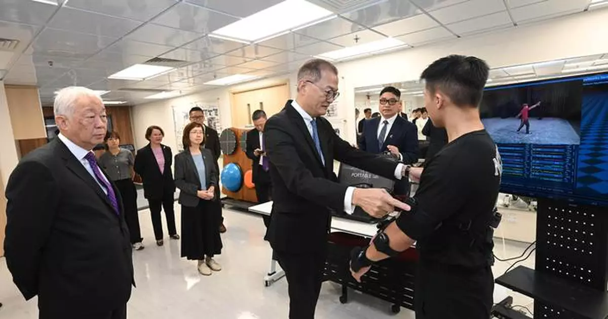 Secretary for Health Visits PolyU for Healthcare Facility Progress and Student Exchange