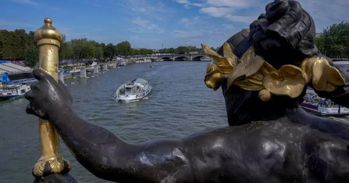 Triathlon cancels Olympic swim training for the second day over poor water quality in the Seine