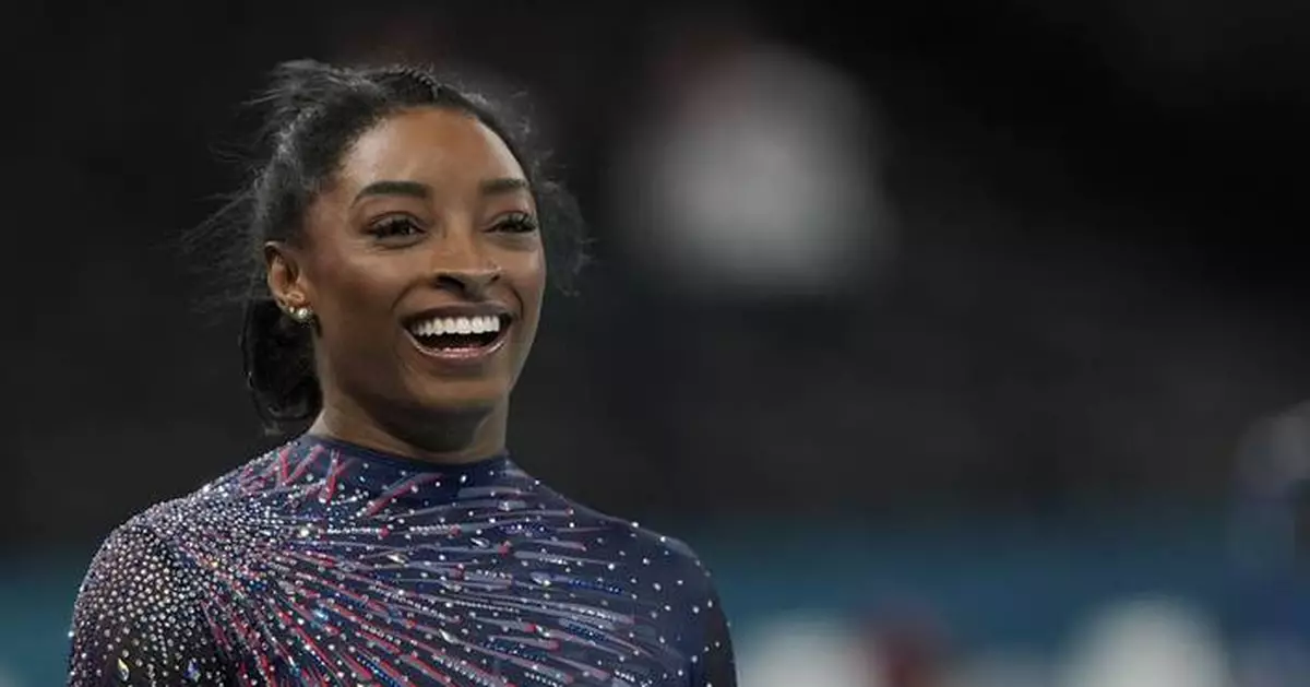 Bears safety Jonathan Owens taking break from camp to support wife Simone Biles at the Olympics