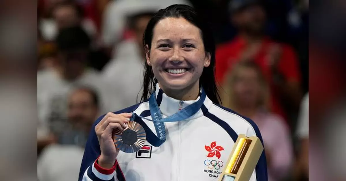 Siobhan Haughey Wins Bronze in Women's 200m Freestyle at 2024 Paris ...