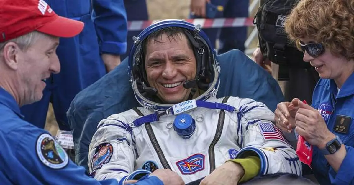 NASA record holder can relate to astronauts stuck in space. He was, too