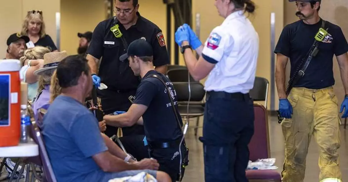 Extreme heat at Colorado airshow sickens about 100 people with 10 hospitalized, officials say