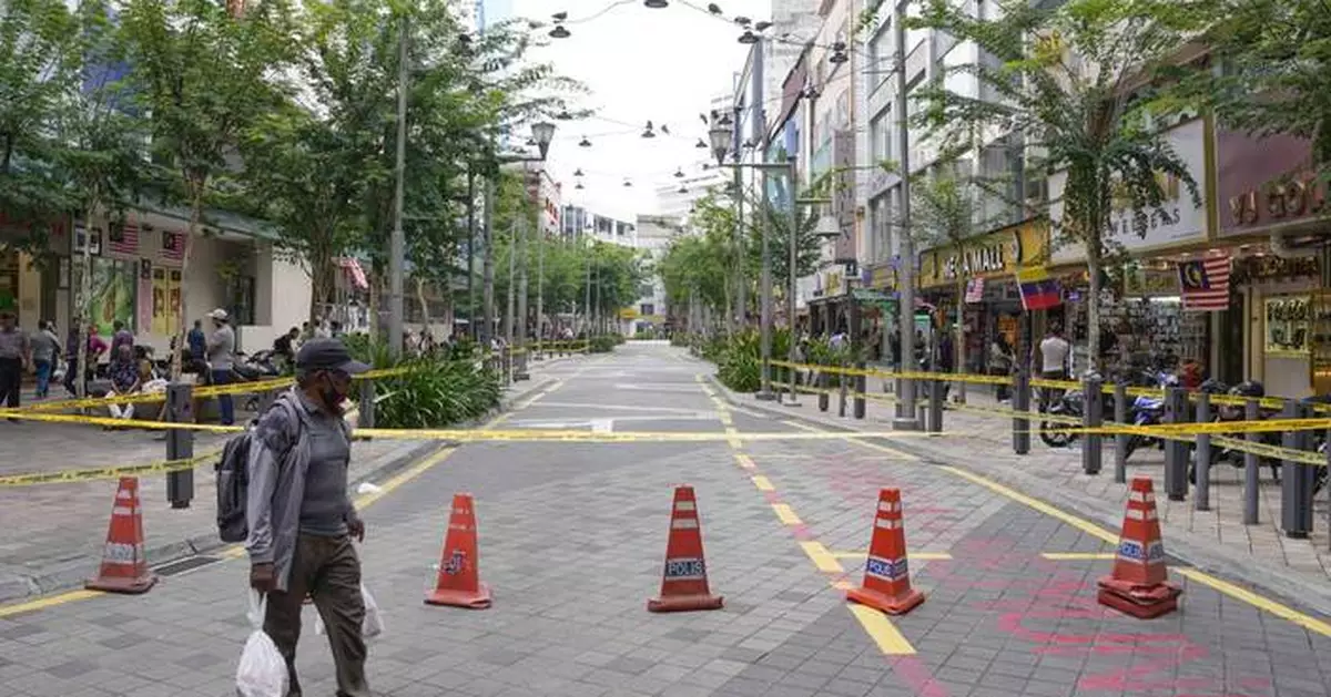 Malaysia intensifies search for Indian tourist who fell into sinkhole a week ago