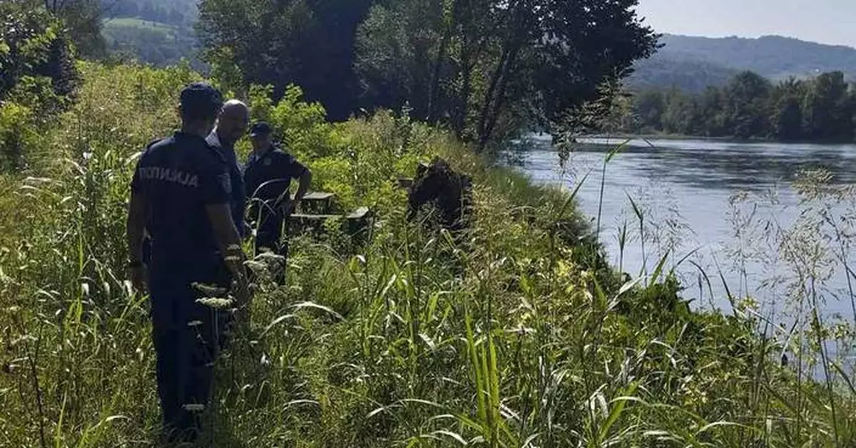 Baby among at least 10 people who drowned after migrant boat overturned on Serbia-Bosnia border