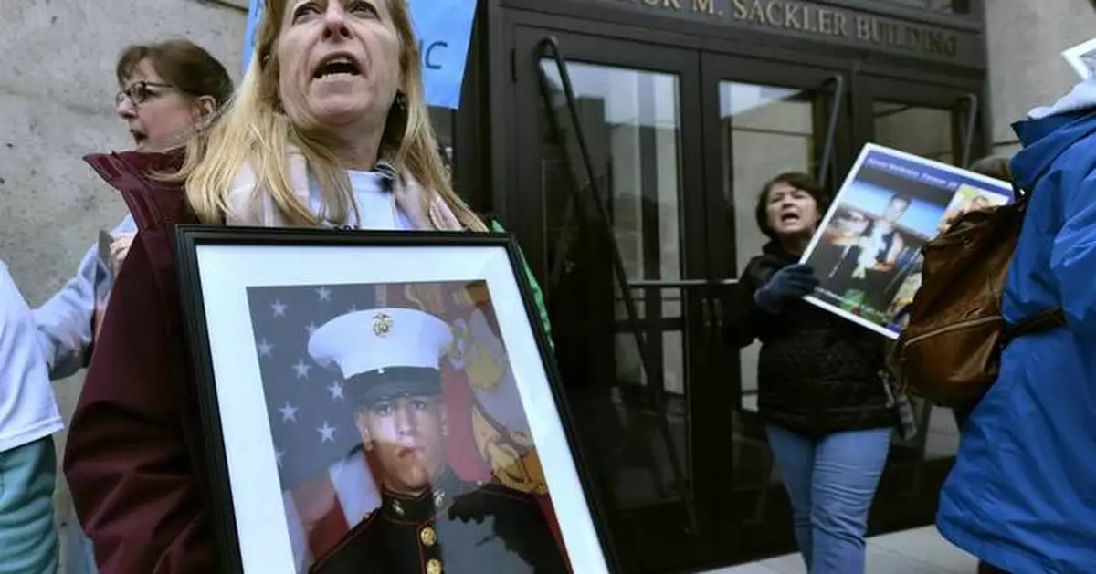 Harvard rebuffs protests and won't remove Sackler name from two buildings