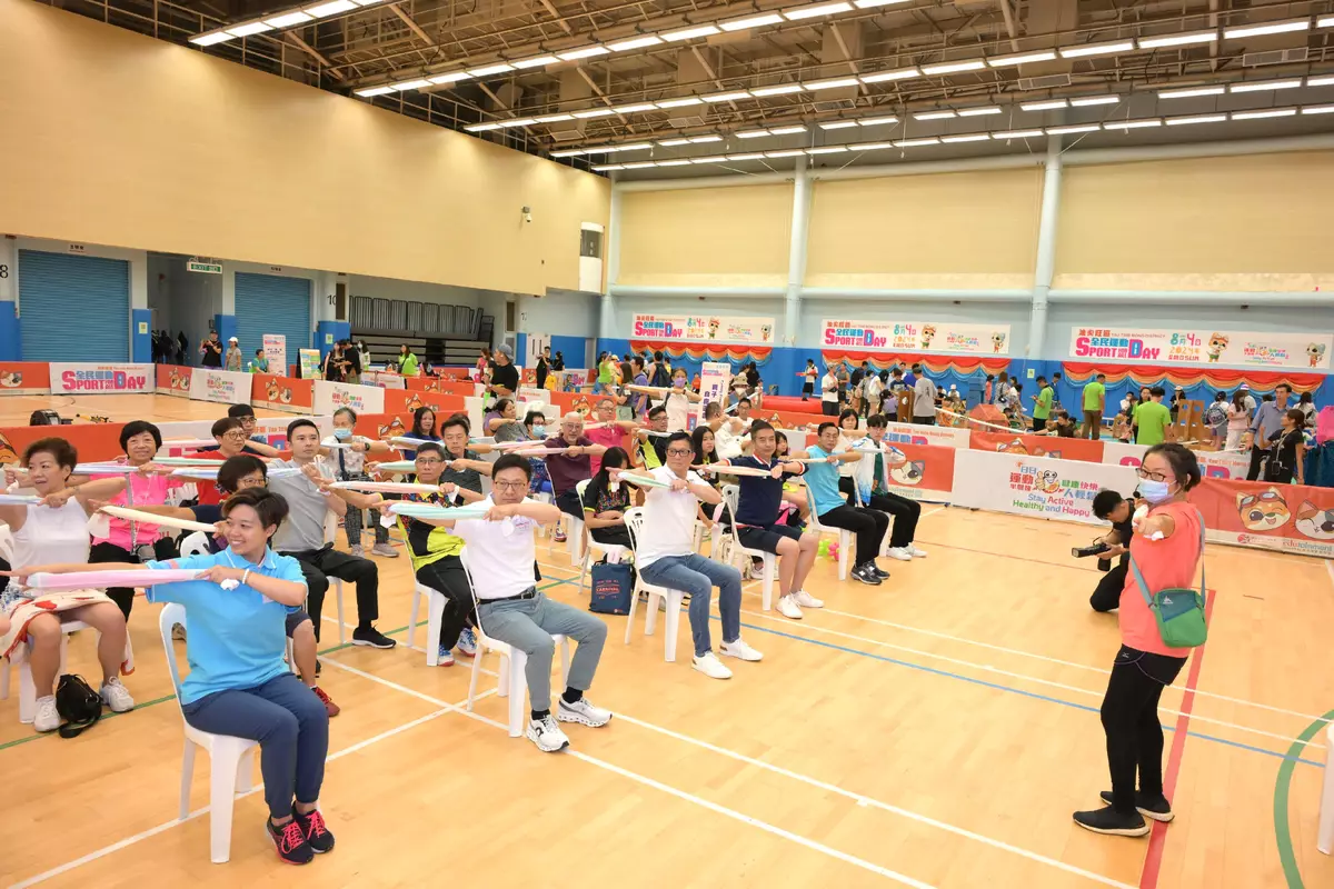 CE takes part in Sport For All Day 2024 to encourage public to exercise (with photos/video) Source: HKSAR Government Press Releases