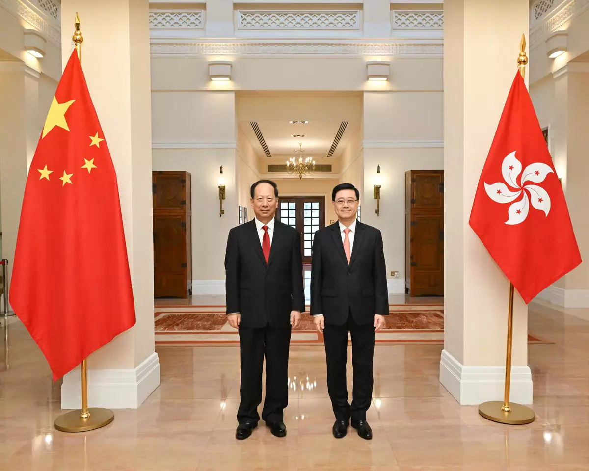 CE meets Member of Political Bureau of CPC Central Committee, CPPCC Vice-Chairman and Head of United Front Work Department of CPC Central Committee Source: HKSAR Government Press Releases