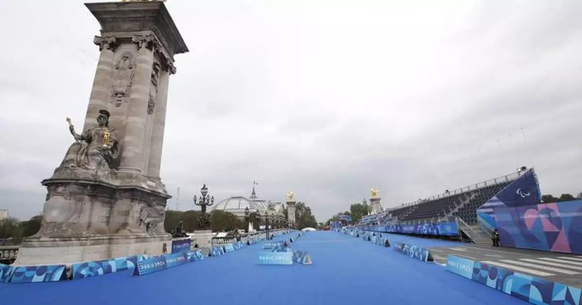 Preparing for the Paralympics, Paris reminds residents and visitors that 'game is not over'