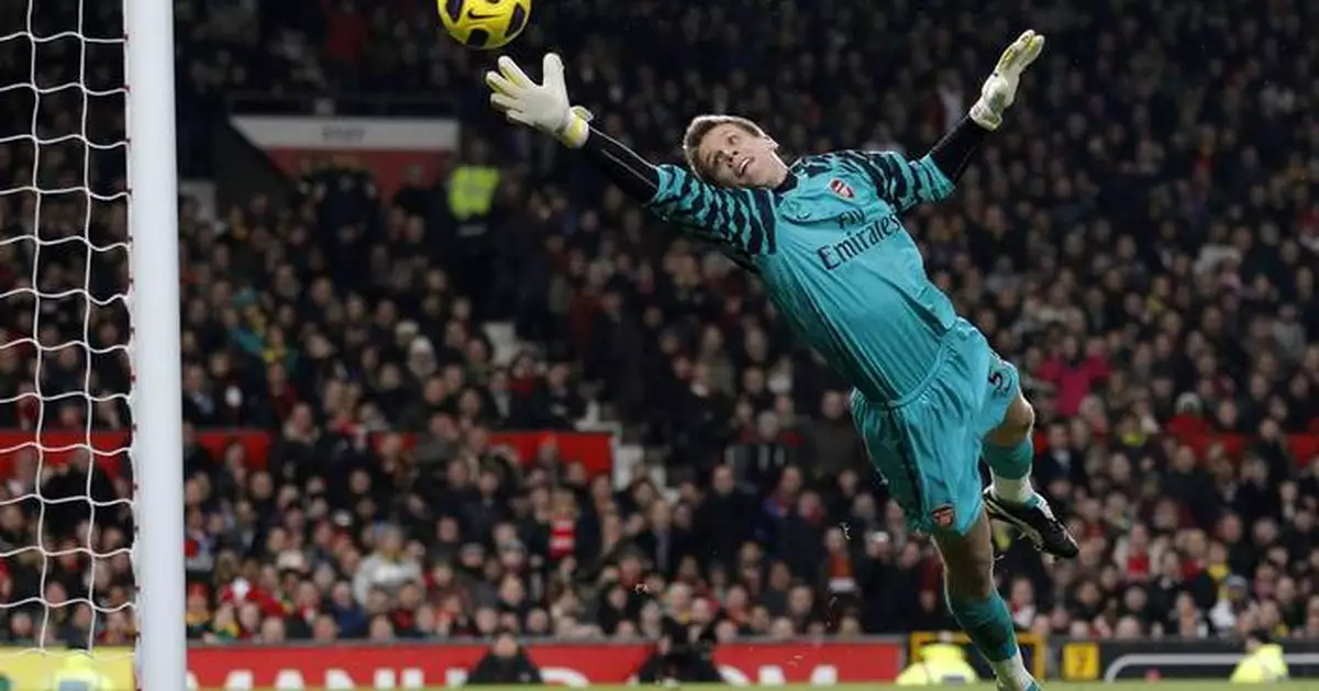 Poland goalkeeper Wojciech Szczesny retires from professional soccer at age 34
